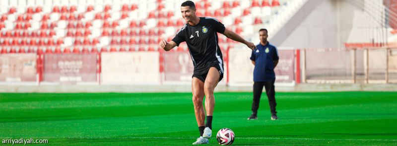 ألقاب السوبر.. أجانب النصر يتفوقون على الهلال