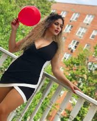 البتاعة ظهرت كلة .. فنانة سورية شهيرة هتوريك اللي عمرك ما شفته