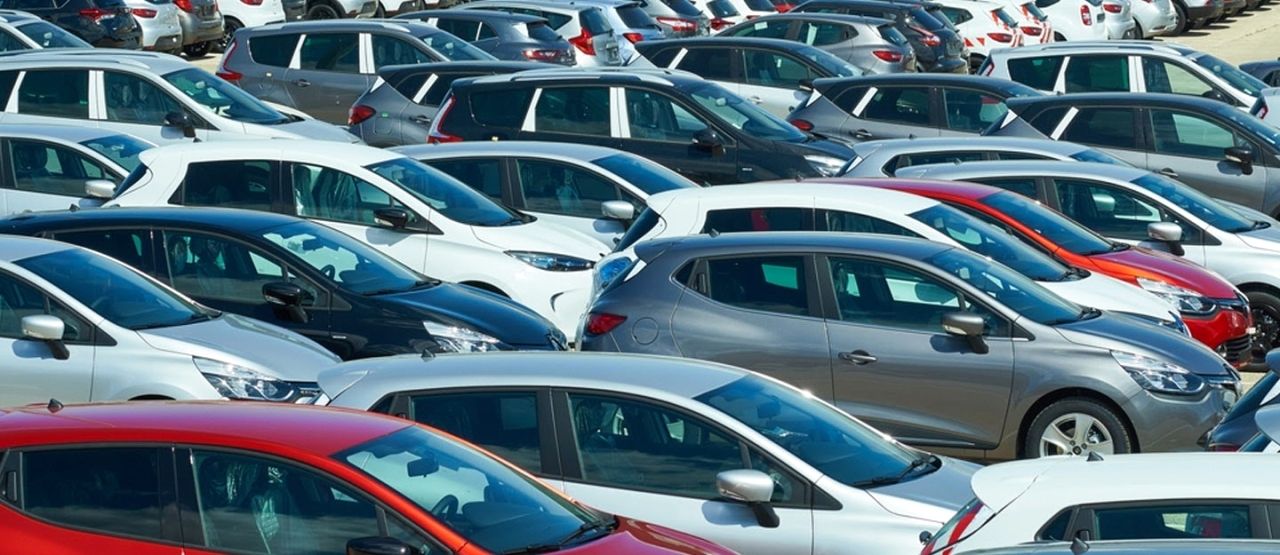 الإمارات الـ 15 عالمياً كأرخص أسواق السيارات الاقتصادية