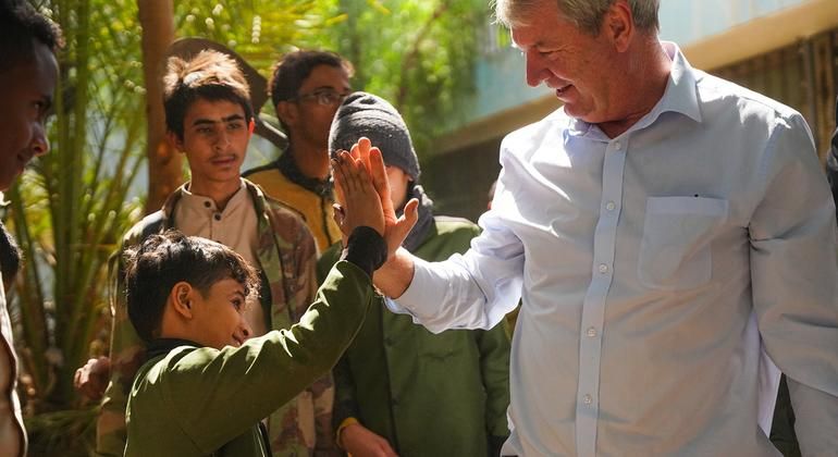 ممثل اليونيسف يحذر من "أزمة المستقبل" في اليمن: 48% من الأطفال يعانون من التقزم