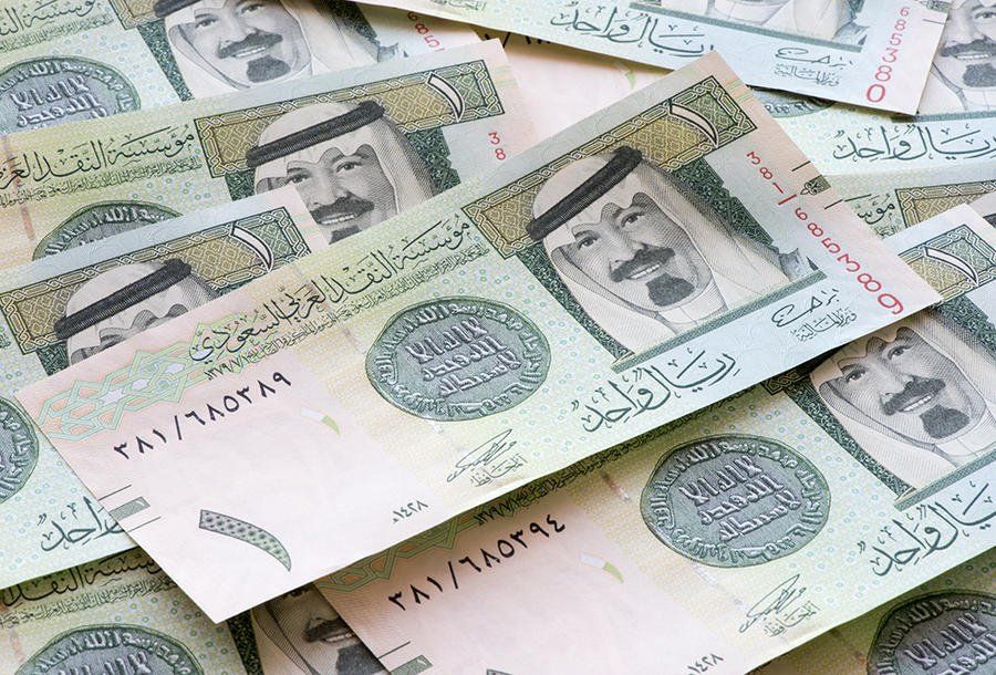 ارتفاع جنوني لسعر الدولار والريال السعودي مقابل الجنيه المصري لهذا السبب المفاجئ .. ويتخطى الجنيه هذا الحاجز لأول مرة في تعاملات اليوم !