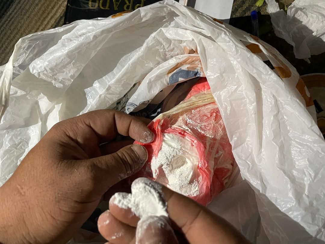 الجيش اليمني يعلن ضبط كمية من الهروين المخدر في مثلث الوديعة كانت في طريقها إلى السعودية