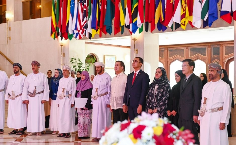 سلطنة عُمان وبروناي دار السلام تحتفلان بمرور 40 عامًا على إقامة العلاقات الدبلوماسية بين البلدين