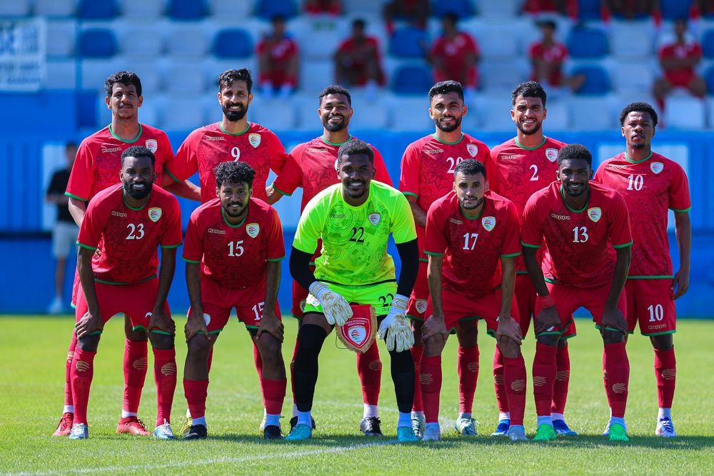 الأحمر يباشر تدريباته لمواجهة المنتخب العراقي .. إليك التشكيلة النهائية