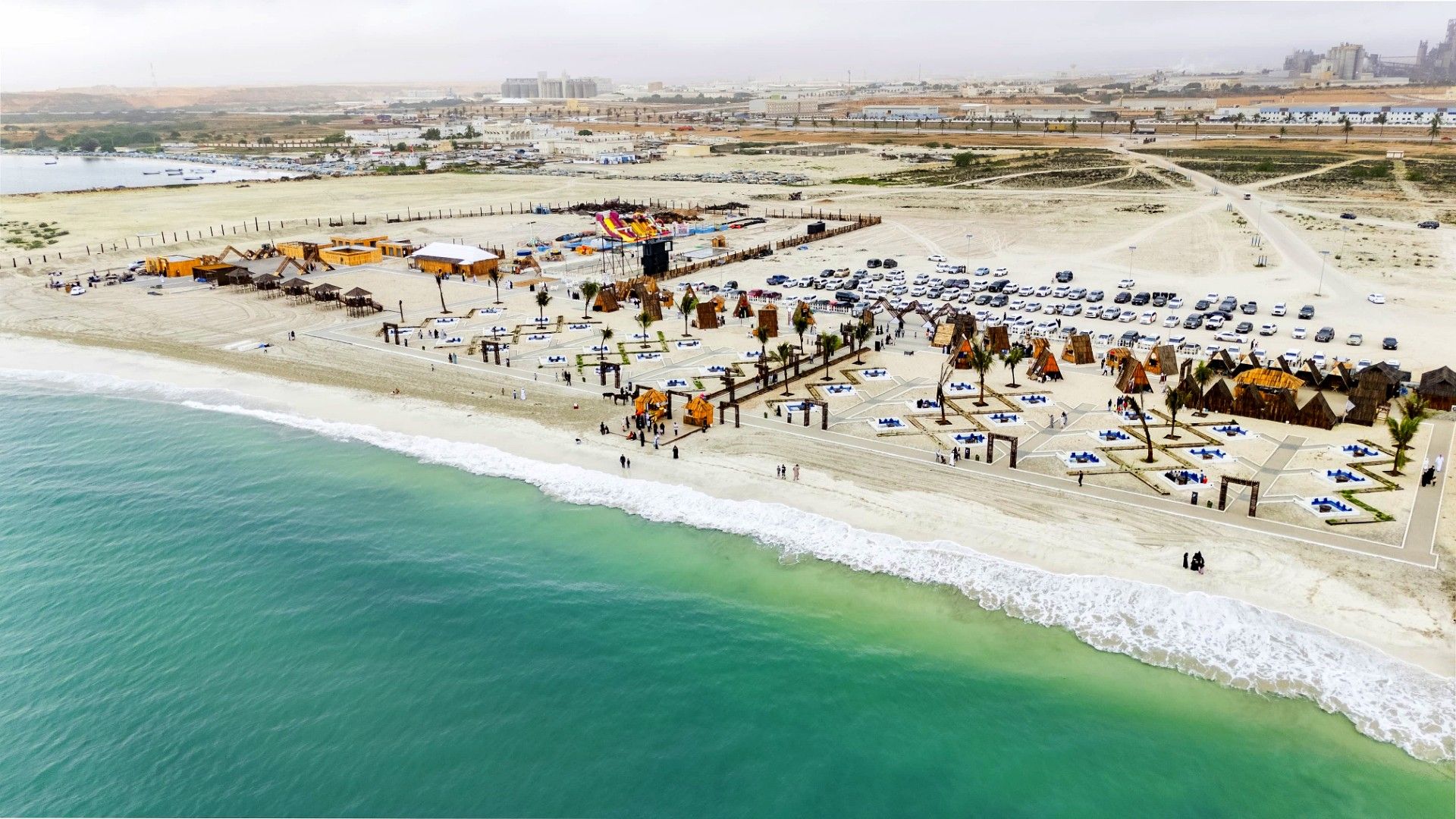 المشروعات الشبابية بمحافظة ظفار.. حراكٌ اقتصادي وفرصٌ استثمارية