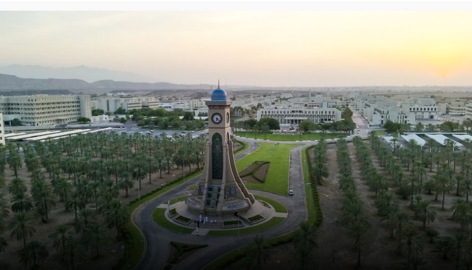 جامعةُ السُّلطان قابوس تستقبل الدفعة الـ 39 من طلبة الدراسات الجامعية