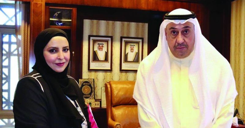 فيصل الحمود خلال استقباله بدرية الهليلي