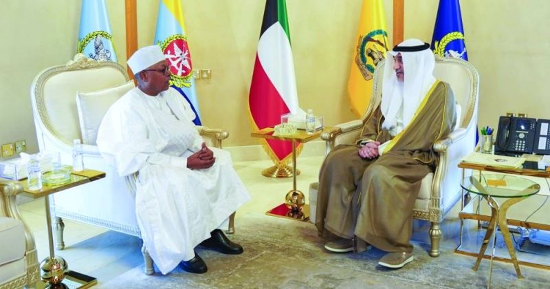 وزير الدفاع استقبل سفير تشاد والقائم بالأعمال اللبناني