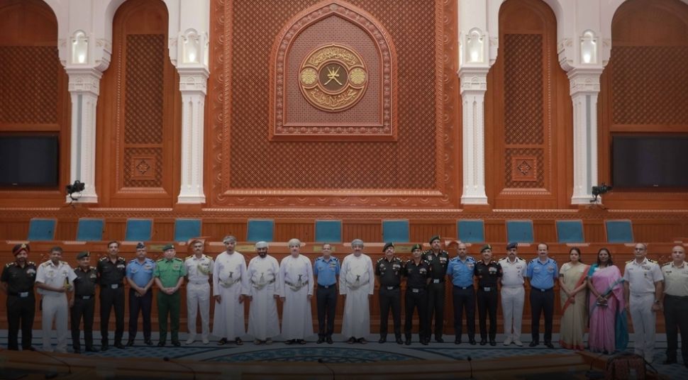 مجلس الدولة يستقبل وفدًا من كلية الدفاع الوطني الهندية