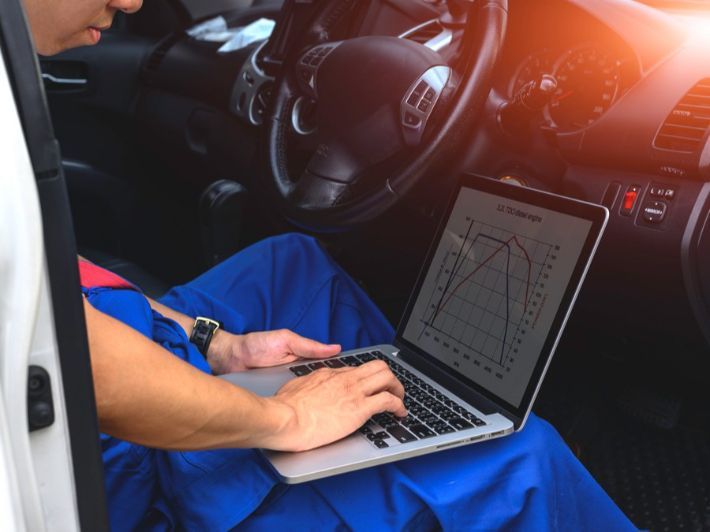 استرجاع (5700) ريال عماني لمستهلك بالداخلية بسبب أعطال بـ مركبته