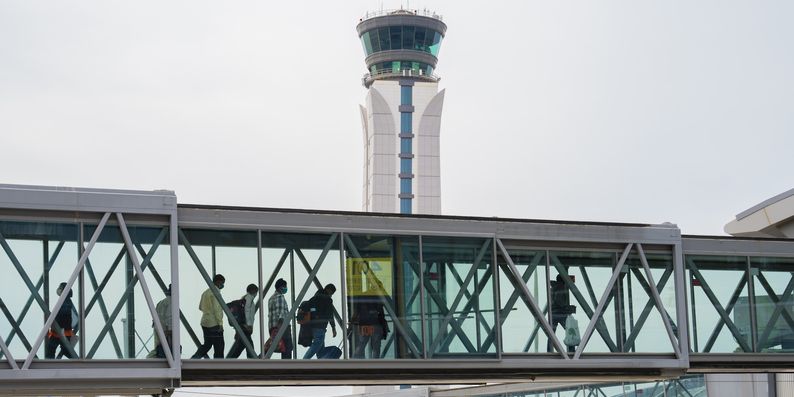 6 شركات طيران عالمية جديدة تُسيّر رحلاتها إلى مطار مسقط الدولي