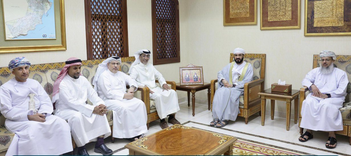 وزير الأوقاف يستقبل وفد من “البحرين” لبحث سبل التعاون