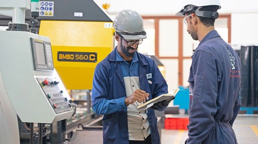 “التكنولوجيا وحاضنات الأعمال” بجامعة صحار يُمكن الشركات الناشئة ورواد الأعمال