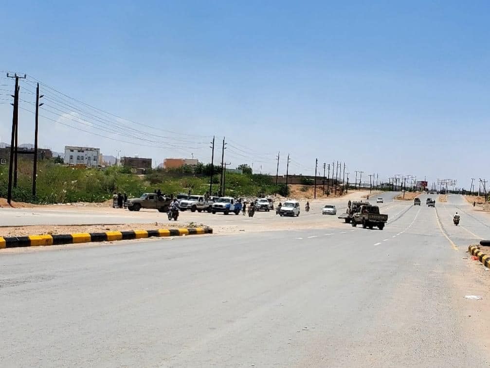 شبوة.. نجاة مسؤول أمني من محاولة اغتيال وسط عتق والعثور على جثة شاب داخل فندق في بيحان