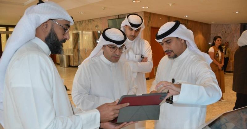 المشاري يتفقد «السكنية»: زيادة حجم الخدمات الإلكترونية.. وتسريع إنجاز المعاملات