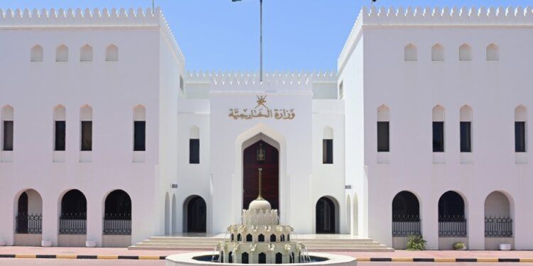 بدء اختبارات الفرز الثاني للمتقدمين للوظائف التخصصية في “الخارجية”