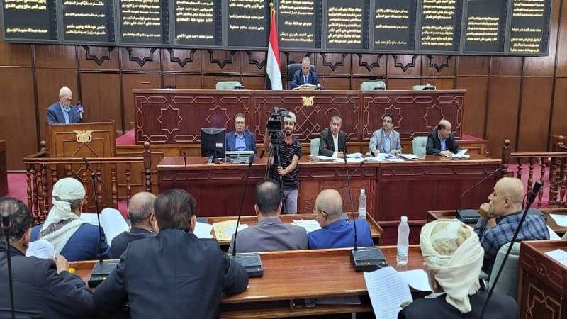 مساع حوثية لإجراء تعديلات في قانون السلطة القضائية ومحامون يعتبرونها "إهانة للقضاء" (وثيقة)