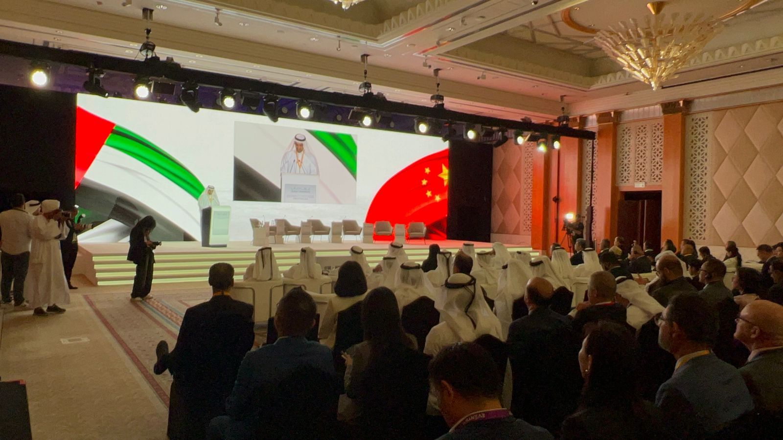 انطلاق فعاليات منتدى الأعمال الإماراتي الصيني في دبي