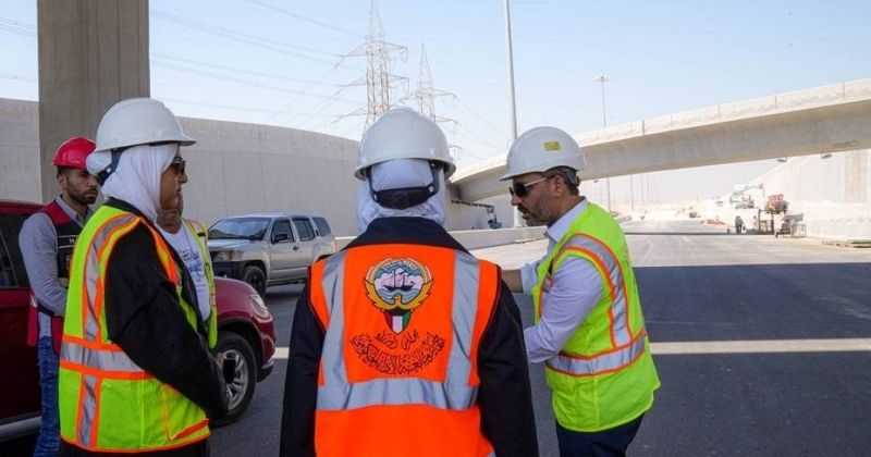 مهندسو «متابعة الأداء» يتفقّدون مشروعاً لتطوير الطرق