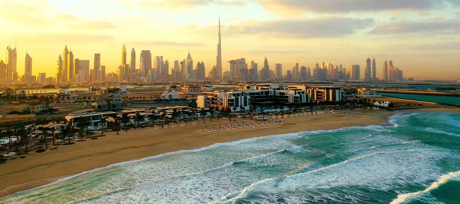 انخفاض درجات الحرارة وأمطار محتملة في الإمارات خلال الأيام القادمة