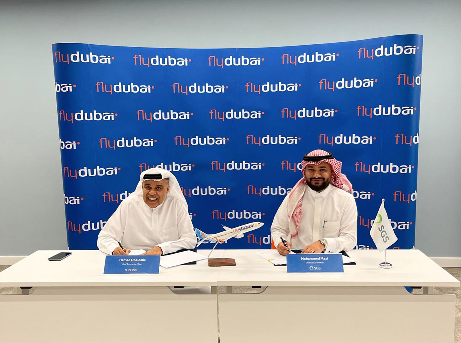 «فلاي دبي» و«السعودية للخدمات الأرضية» تجددان اتفاقية خدمات المناولة