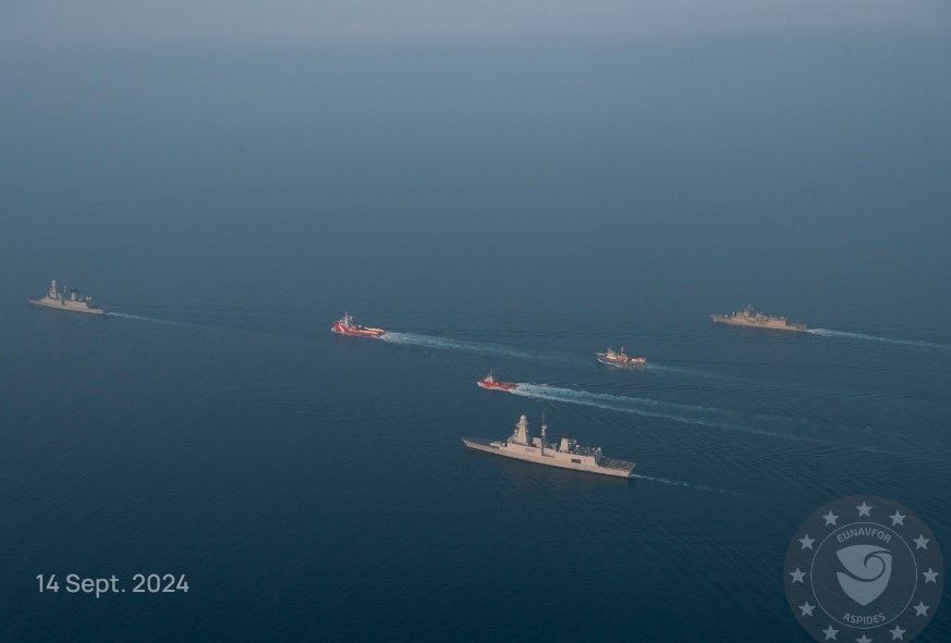 بمرافقة سفن عسكرية.. بدء عملية قطر ناقلة نفط استهدفها الحوثيون قبالة اليمن