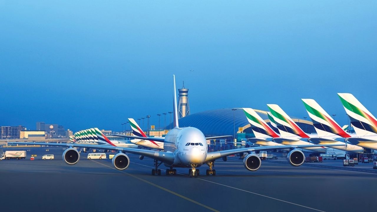 2.17 مليون مقعد مجدول على رحلات الطيران بين الإمارات والهند في سبتمبر