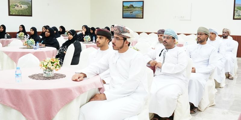 برنامج تدريبي حول مخاطر الابتزاز الإلكتروني بالداخلية