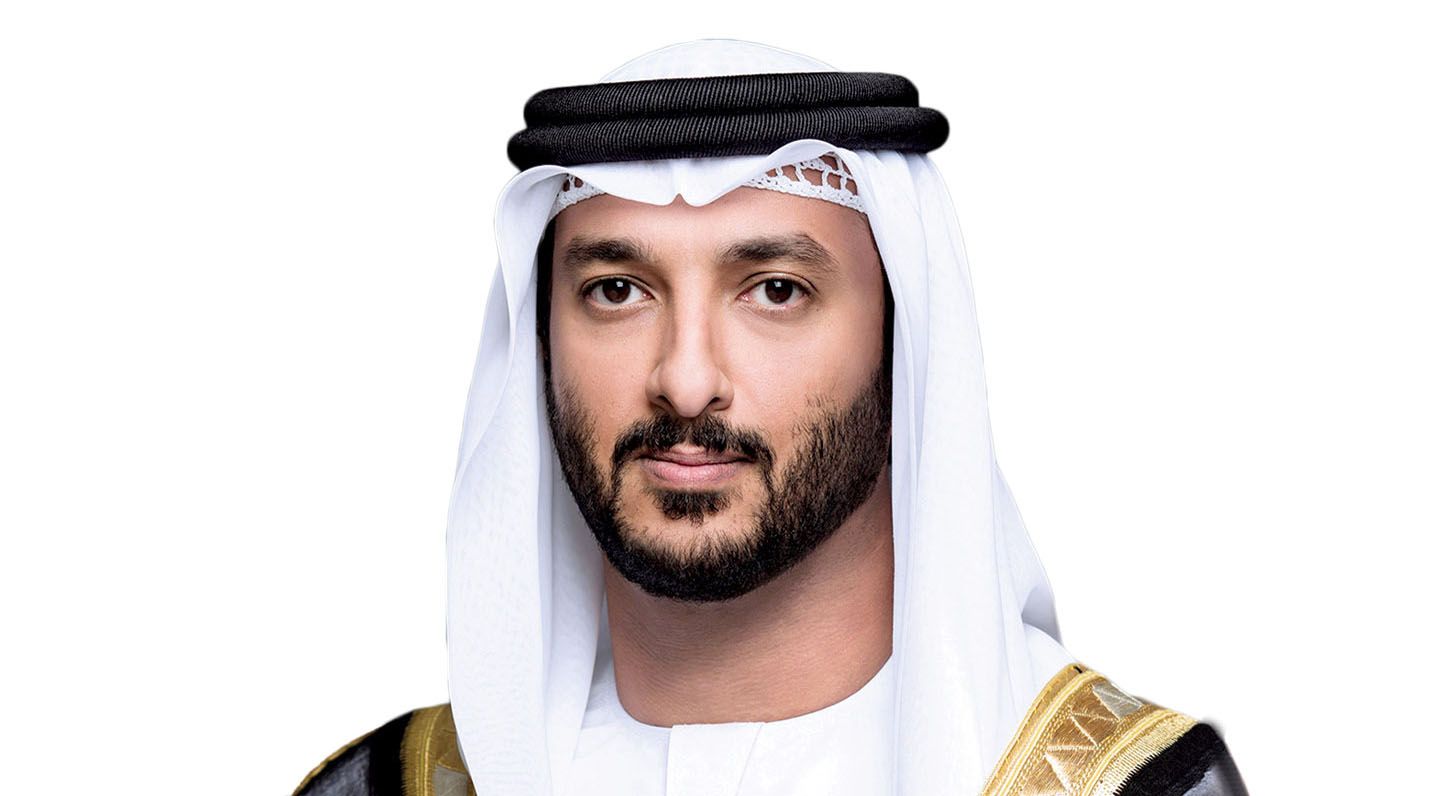 الإمارات تبحث تعزيز فرص التعاون الاقتصادي مع اليونان