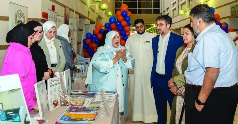 عمار الصايغ وعدد من المحتفلين بذكرى اليوم العالمي لسلامة المرضى