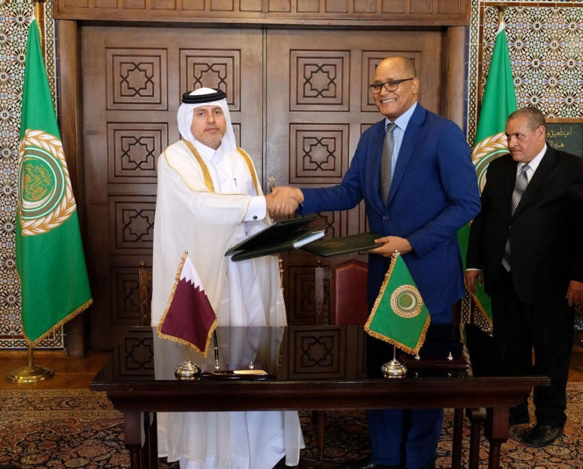 دولة قطر توقع على الاتفاقية المعدلة لتنظيم النقل بالعبور "الترانزيت" بين دول الجامعة العربية