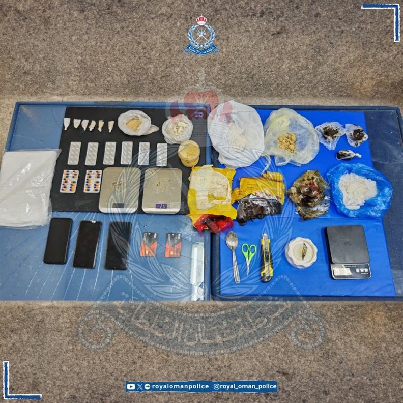 القبض على متهميّن لحيازتهما كميات من المؤثرات العقلية