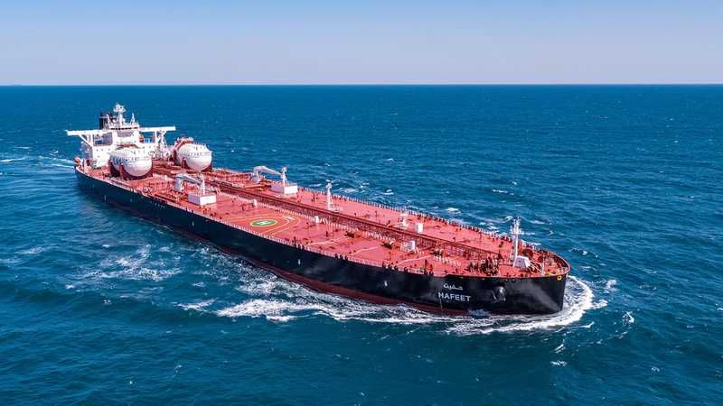 مع مغادرة ” IraNG ” .. تنبيه للصيادين بالحذر عند تسيير ناقلات النفط