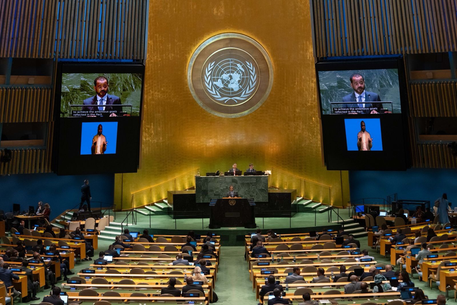 بتكليف سامٍ.. وزير الخارجية يترأس وفد سلطنة عُمان في قمة المستقبل