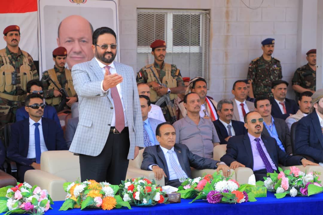 مأرب.. العرادة يشهد حفل تخرج في كلية الطيران والدفاع الجوي بمناسبة احتفالات أعياد الثورة اليمنية الخالدة