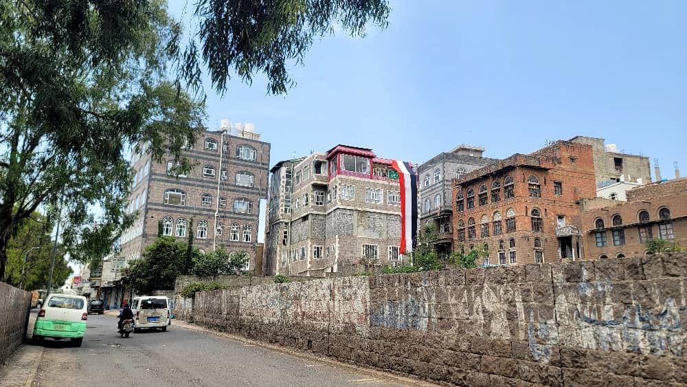 مع اقتراب ذكرى ثورة 26 سبتمبر.. هستيريا المؤمرة تدفع الحوثيين لحملات اختطاف واسعة