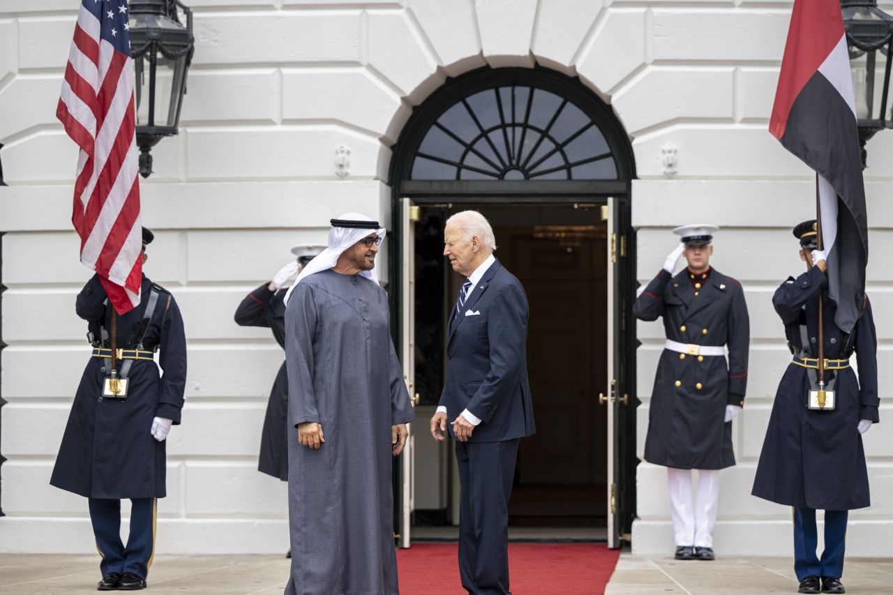 رئيس الدولة: الاقتصاد والذكاء الاصطناعي والفضاء تجسد رؤية الإمارات وأمريكا للتنمية والازدهار