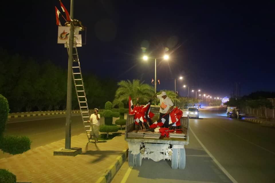 مأرب تستعد لذكرى ثورة 26 سبتمبر بتزيين الشوارع (تقرير مصور)