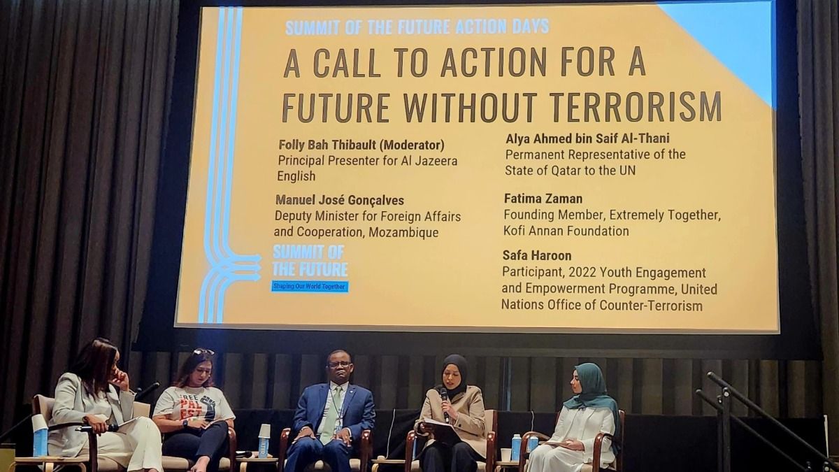 المندوب الدائم لدولة قطر لدى الأمم المتحدة تشارك في حلقة نقاشية خلال اجتماع بشأن مكافحة الإرهاب