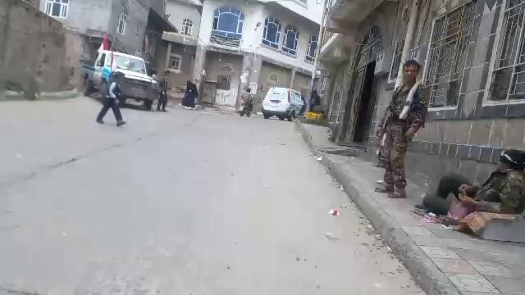 تتوقع عصيانا من عناصرها المحليين..مليشيا الحوثي تدفع بتعزيزات عسكرية إلى إب لقمع أي احتفالات بالثورة