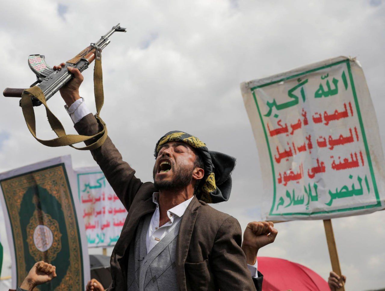 إب: مليشيا الحوثي تشن حملة اختطافات للمحتفلين بذكرى ثورة 26 سبتمبر