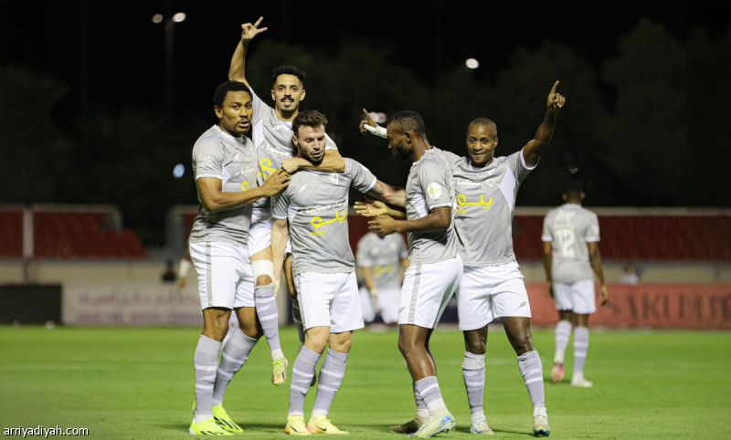 تعميد متأخر يمنع نقل مباريات «يلو»