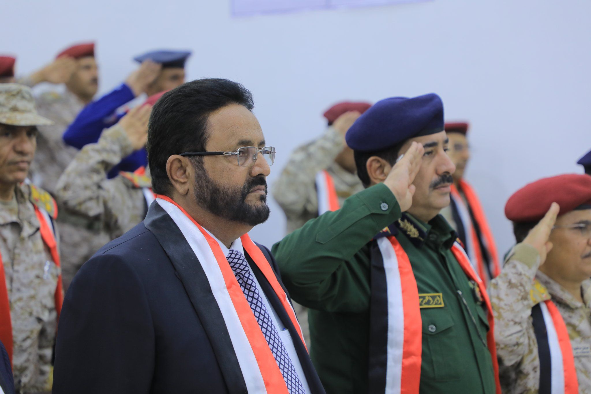 اللواء العرادة: بناء جيش وطني قوي يمثل ركيزة أساسية لاستقرار الدولة واستعادة مؤسساتها