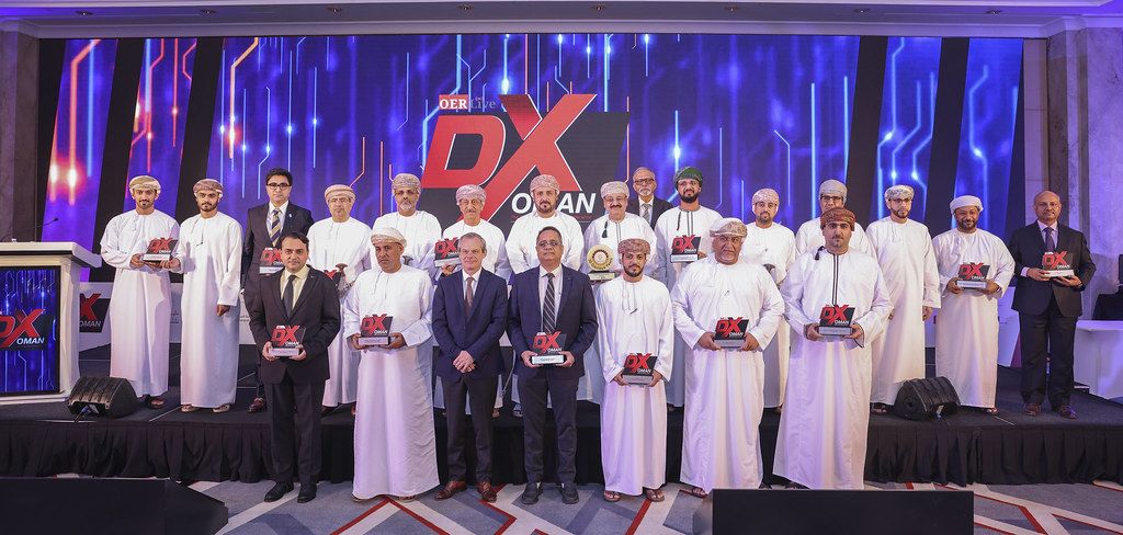 مناقشة تقنيات الثورة الصناعية الرابعة في قطاع النفط والغاز