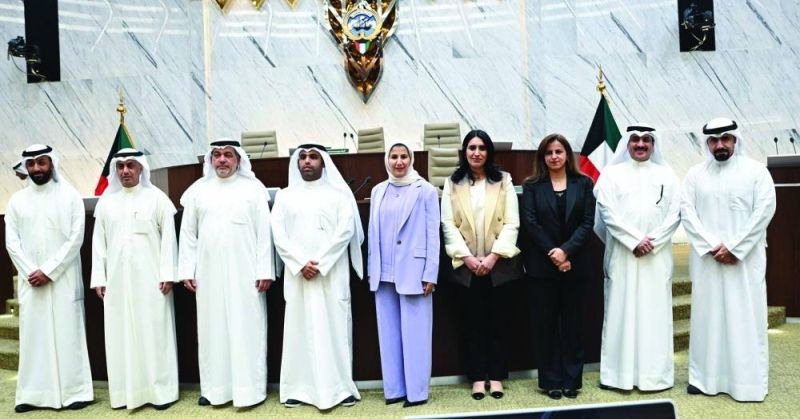 «البلدي» يوافق على تطوير واجهة الشويخ البحرية ويعتمد التوسعة الشرقية لـ «جنوب سعد العبدالله»