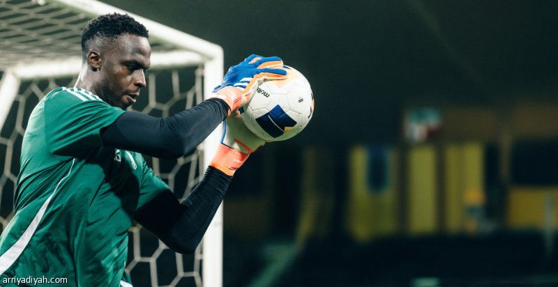 قبل «الكلاسيكو».. الأهلي يسرّع عودة ميندي