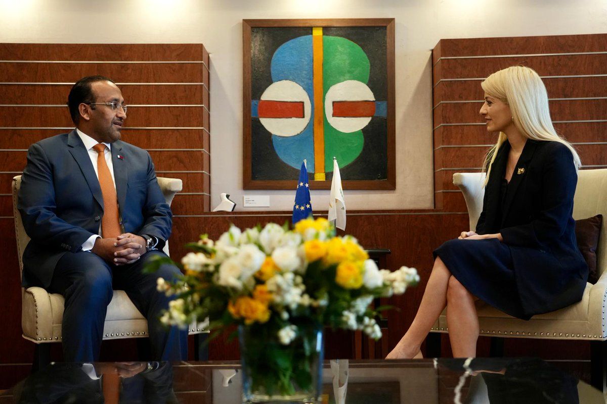 رئيسة مجلس النواب بجمهورية قبرص تجتمع مع سفير دولة قطر