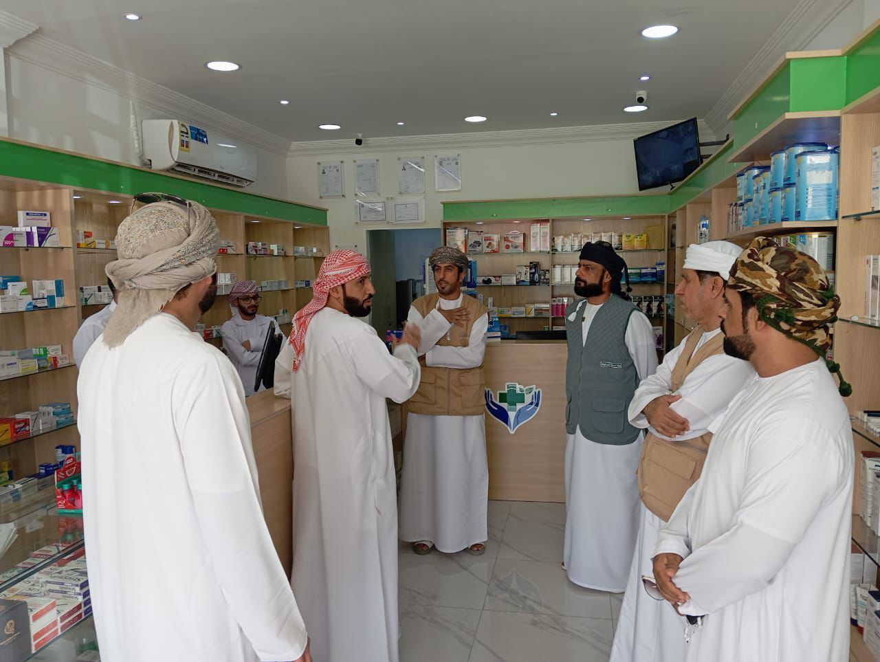 “البيئة” تدعو بضرورة الإلتزام بقرار حظر أكياس التسوق البلاستيكية بالبريمي