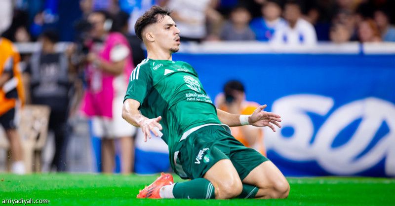 في الكلاسيكو.. كيسيه وفيجا يكرران واقعة أبها