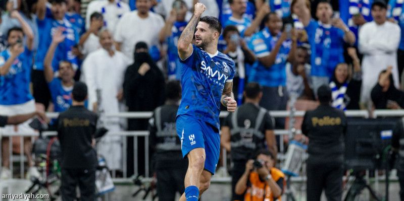 5 أهداف.. ميتروفيتش لا يرحم شباك الأهلي